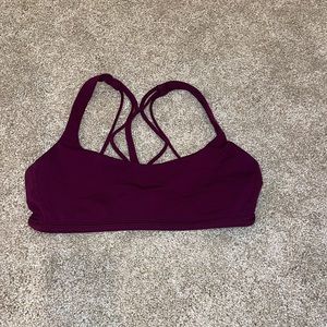 Lululemon free to be crisscross back sports bra